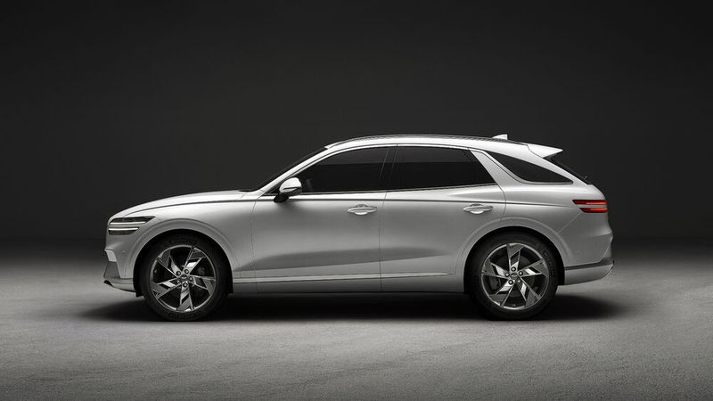 Wie der normale GV70 dürfte auch der Electrified 4,72 Meter lang sein. (Bild: Genesis)