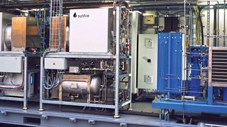 Seit Mitte 2018 befindet sich ein TRZ 200 aus dem Hause Mehrer in Karlsruhe. Dort nutzt das Unternehmen den Verdichter an einer H­2­-Tankstelle für Brenntstoffzellen-Fahrzeuge. (Sunfire GmbH)