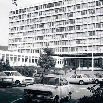 Vor 75 Jahren wurde das KBA ins Leben gerufen. Vor 74 Jahren bezog die Behörde Quartier in Flensburg. (Bild: KBA)
