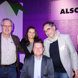 (v. l.) Eberhard Bunge, ebunet, Ivonne Schlottmann, Webinstore, Reiner Schwitzki, ALSO, und Andreas Raum, freyraum(Bild: IT-BUSINESS)