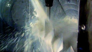 Gleiche Produktivität beim Zerspanen mit weniger Energie – verbrauchsoptimierte Komponenten  sollen die Energieeffizienz von Werkzeugmaschinen steigern.  Bild: PTW (Archiv: Vogel Business Media)