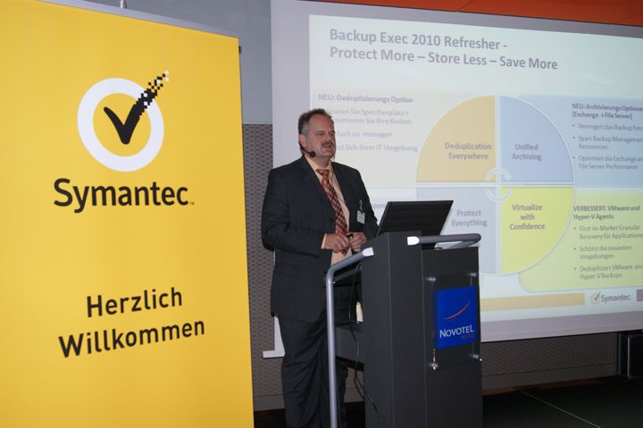 Alexander Bode, Senior Engineer bei Symantec, durchleuchtete die Möglichkeiten von Backup Exec 2010. (Archiv: Vogel Business Media)