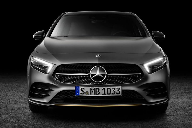 Ein Plug-in-Hybrid ist laut Daimler in Vorbereitung.  (Daimler)