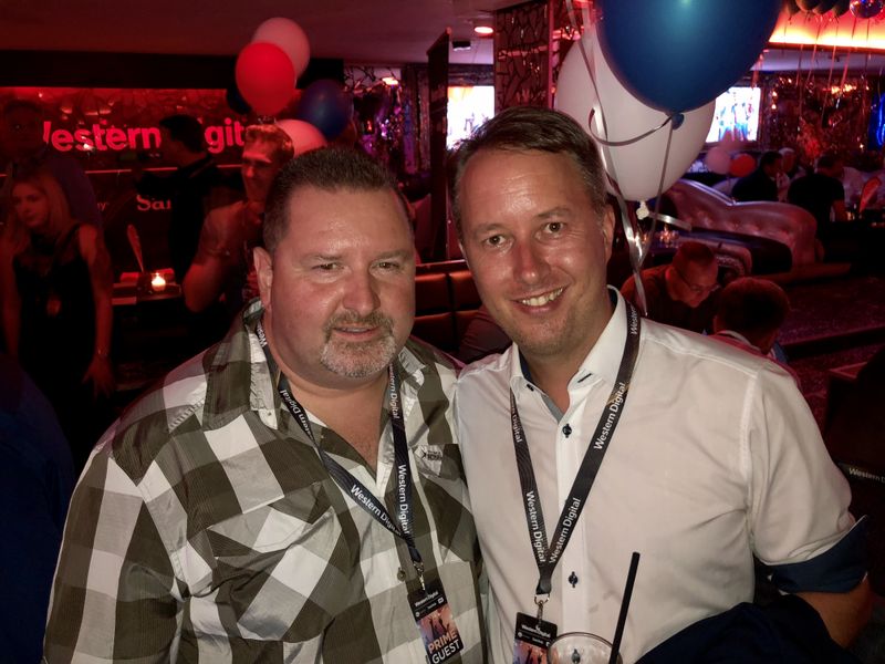 Kollegen unter sich, (l.) Michael Schön und Stefan Knobl, Ingram Micro. (Bild: IT-BUSINESS)