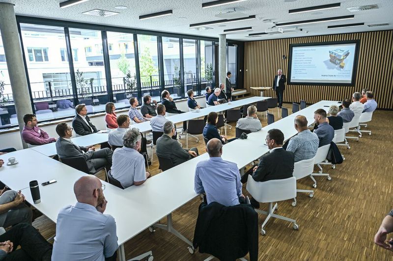 Die Zuhörer im Veranstaltungsraum. (Bild: Wibu-Systems AG/Marco Blume)