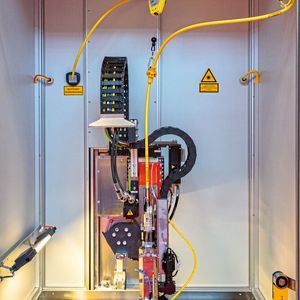 Eine spezielle Strahlformung sorgt für eine vergrößerte Anwärmzone mit einem Hochenergiespot im zentralen Bereich der eigentlichen Schweißzone. (Bild:  Conntronic)