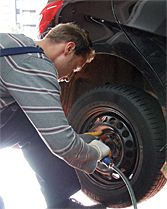 servicemarketing-der-umkaempfte-reifenmarkt-1 ()