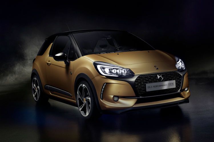 Mehr DS3 geht nicht: Die „Performance BRM“-Edition ist durch eine goldfarbene Karosserie und ein schwarzes Dach gekennzeichnet. Weltweit sollen 39 Exemplare auf den Markt kommen, für Deutschland ist eins vorgesehen. Der Preis beträgt 33.890 Euro. (Foto: DS)