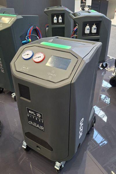 Zwar noch Protoyp, aber immerhin: AVL Ditest stellt sich heute schon auf das mögliche neue Kältemittel R290 (Propan) von morgen ein. (Bild: Dominsky – VCG)