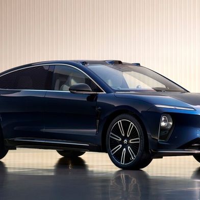 Even with the luxury lounge in the rear, the Nio ET9 makes the established Europeans look outdated. (Image:Nio)