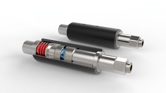 Blick auf und in die neue Kraftstpannspindel MSPD von Jakob Antriebstechnik. Sie wird als selbsthemmendes System beschrieben, mit dem man außerdem automatisch von der Außen- auf die Innenspannung wechseln kann.(Bild:  Jakob)