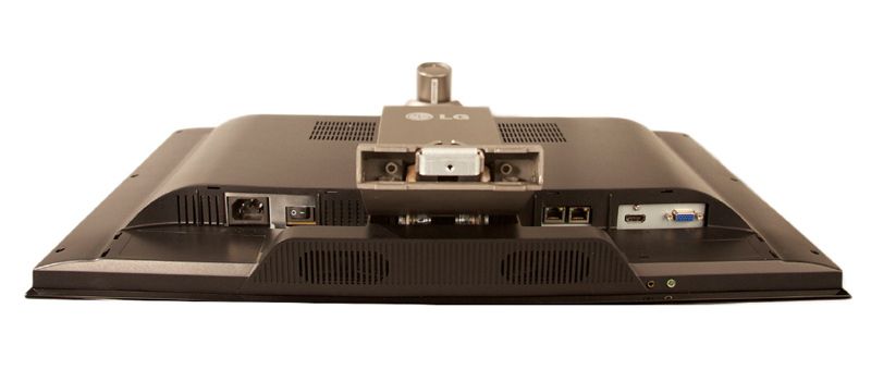 Das Video-Konferenz-System von LG und Lifesize verfügt über folgende Netzwerk-Interfaces: einen integrierten 2-Port Ethernet Switch, einen RJ-45 Network-LAN- und einen RJ-45-Stecker für den PC-Anschluss. (Archiv: Vogel Business Media)