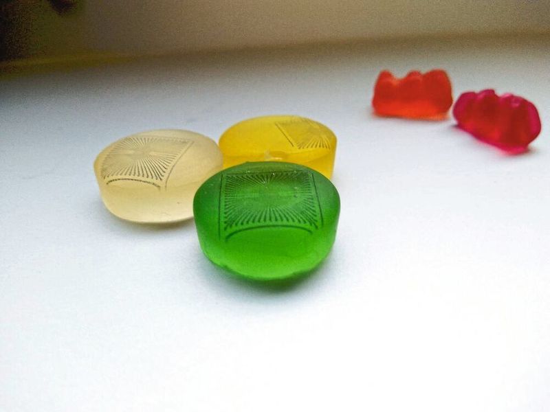 Auf Gummibonbons gedruckte Mikroelektroden-Arrays (Nouran Adly / TUM)
