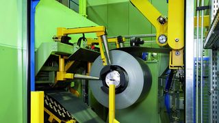 Gerichtet: Richtmaschine von Kohler Maschinenbau GmbH, Friesenheim, für Blechverarbeitung. Tribo-optimierte Polymerlager helfen, die Anlage technisch und wirtschaftlich zu optimieren. Bilder: igus (Archiv: Vogel Business Media)