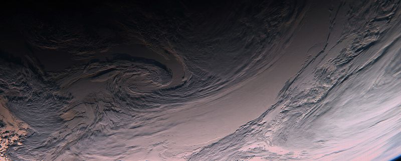 Während ihres dritten und damit auch letzten Vorbeiflugs an der Erde am 13. November 2009 nahm die Kometensonde Rosetta dieses Bild auf. Es zeigt ein Hochdruckgebiet über dem Südpazifik. (Bild: ESA)