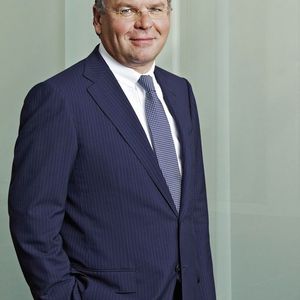 Thomas H. Hagen, Vorstand Industriekrane und Hafentechnologie der Demag Cranes AG: „In Bezug auf Anforderungen hinsichtlich Traglast und Spannweite der Krananlagen hat sich der Markt verändert. Wir stellen hier einen deutlichen Trend zu höheren Werten fest.“ Bild: Demag
