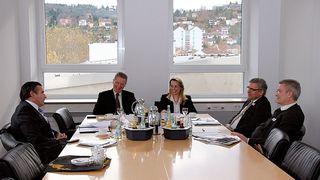Beim MM-Roundtable Energie-Contracting stellten die Gesprächspartner dar, welche Vorteile, Einsparpotenziale und Gestaltungsmöglichkeiten es für den industriellen Mittelstand gibt.  (Bild: Schäfer)