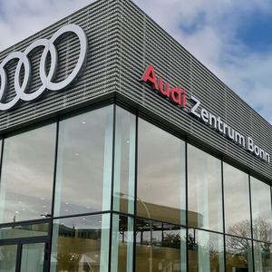 Das neue Audi-Zentrum liegt in bester städtischer Lage und direkter Nachbarschaft zu den anderen Bonner Standorten.(Bild:  Fleischhauer-Franz)