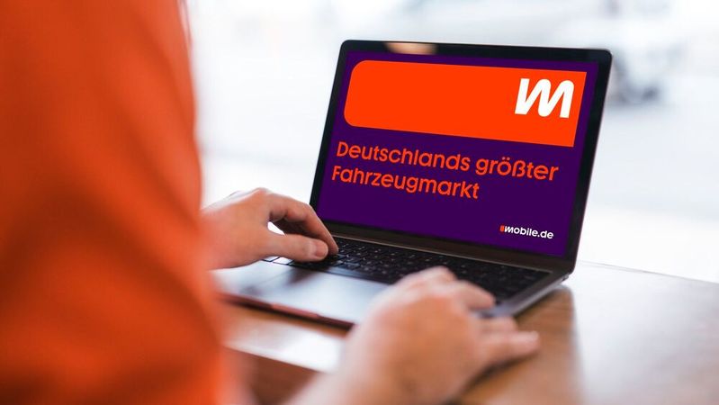 Mobile.de hat Händlern im ersten Halbjahr nach eigenen Angaben deutlich mehr Fahrzeuganfragen geliefert.(Bild:  mobile.de GmbH)