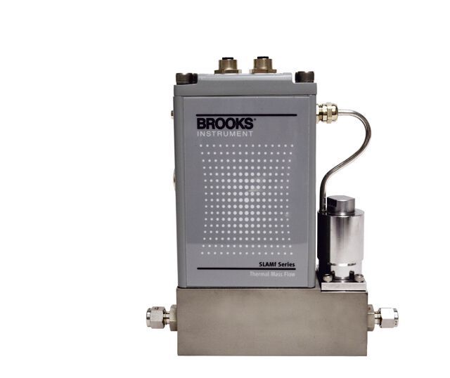 Der elastomergedichtete thermische Massendurchflussregler der Serie SLAMf (Brooks Instrument)