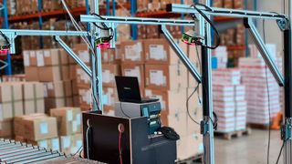 Die Noerpel-Gruppe setzt unter anderem auf Zebra-Scanner, um am Standort Hannover-Langenhagen die Logistikleistung zu erhöhen. Aber nicht nur dieser Schritt in digitalisiertere Lagerabläufe hat sich bereits ausgezahlt, heißt es. Hier mehr dazu ... (Bild: Zebra Technologies)