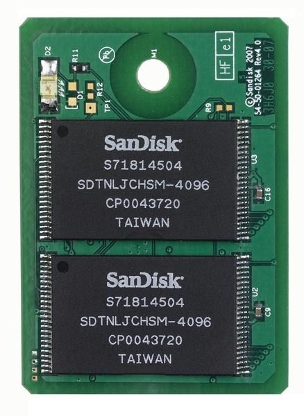 Mittlerweile produziert Sandisk die fünfte Geräte-Generation, genannt Sandisk 5000. Das Unternehmen bietet die energieeffizienten Platten ohne mechanische Bauteile derzeit mit bis zu 72 Gigabyte Kapazität an. (Archiv: Vogel Business Media)