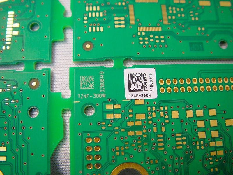 Lasermarkierung in der Elektronik. (Datalogic)
