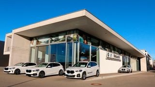 Das Autohaus Netuschil in der Herrenberger Straße in Böblingen ist ab dem 1. Januar 2021 ein Betrieb der AHG. (Bild: AHG)