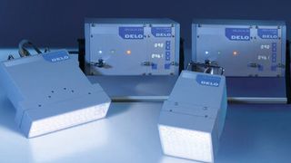 Die DELO-Flächenstrahler Delolux 202 (links) und Delolux 20. (Bild: DELO)