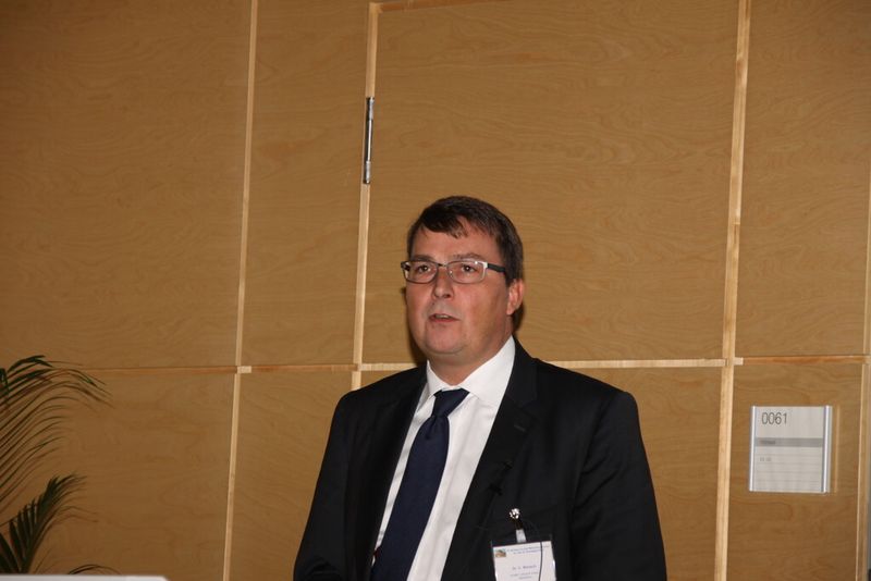 „Durch die Überwachung des Systems lässt sich der Fingerprint eines Prozesses herstellen und mit seiner Hilfe ein selbstlernendes Herstellverfahren verwirklichen“, sagt Komet-Geschäftsführer Dr. Christof W. Bönsch. (Bild: Presseagentur Fecht)