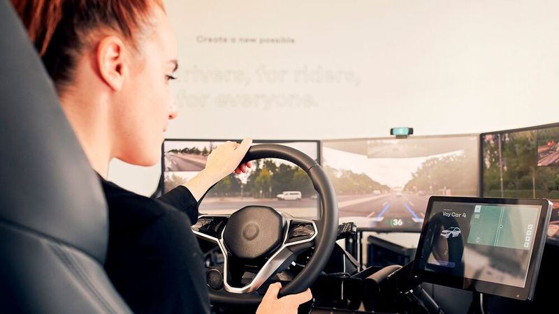 Das Auto wird aus der Telefahrstation von Vay ferngesteuert. (Bild: Autoren-Union Mobilität/Vay)