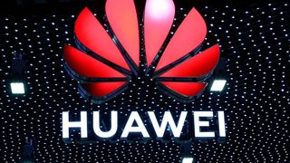 Das IEEE hat angekündigt, Huawei-Mitarbeiter von der Peer Review und von redaktionellen Arbeiten seiner rund 200 Fachjournale auszuschließen. Als Grund dafür werden die Handelssanktionen der US-Regierung gegen den chinesischen Elektronikkonzern aufgeführt. Wissenschaftler, insbesondere aus China, zeigen sich empört. (Bild: Huawei)