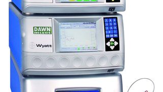 Abb. 1: Das Wyatt-Eclipse-Partikeltrennsystem mit Dawn-Heleos-Lichtstreugerät sowie Optilab-rEX-Refraktometer (rechts) misst nach dem allgemeinen Trennprinzip der AF4.  (Bild: Wyatt Europe)