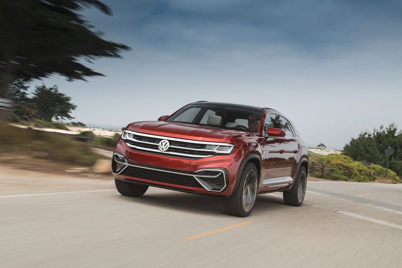 Der VW Atlas kommt in den USA als Cross Sport. (Bild: VW)