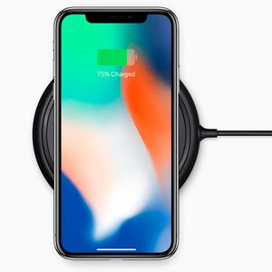 Die Glas-Rückseite des iPhone X ermöglicht drahloses Laden.
