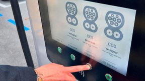 Der erste zentrale Reservierungsservice für E-Truck-Ladepunkte kommt von Fryte. Technische Grundlage ist das offene Kommunikationsprotokoll Open Charge Point Interface (OCPI). (Bild: Fryte)
