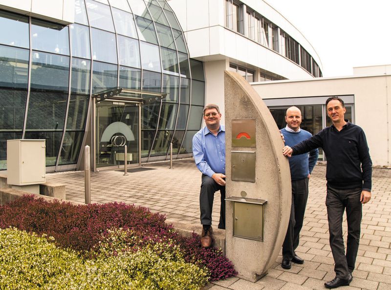 Die drei Geschäftsführer (v.l.n.r.) Ralf Krippner, Martin Gehrig und Rüdiger Hannaleck in Buchen. (Bild: Beate Tomann / Hofmann + Krippner)