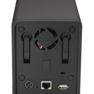 Die DNS-Video-Recorder bieten Fast Ethernet- (802.3u) und Gigabit  Ethernet- (802.3z) Ports, sowie bis zu vier Terabyte Festplattenkapazität.