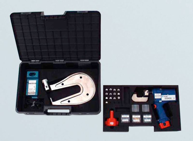 Das System wird als komplettes Kit mit einem Akku-Gerät geliefert. Bild: Avdel (Archiv: Vogel Business Media)