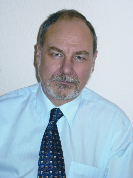 Dr. Udo Bruch trägt Verantwortung als Leiter Werkstofftechnik bei RWE Power, Kraftwerkstechnik  Bilder: RWE und Siemens PG (Archiv: Vogel Business Media)