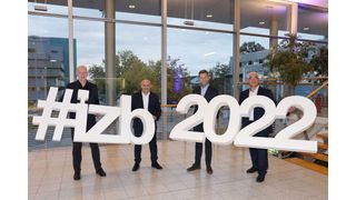 Offizielle Eröffnung der 11. Internationalen Zuliefererbörse (IZB) in Wolfsburg (v. l.): Josef Schulze Sutthoff, Leiter IZB bei der Wolfsburg AG, die beiden IZB-Schirmherren Murat Aksel, Chief Purchasing Officer Volkswagen Group, und Dennis Weilmann, Oberbürgermeister der Stadt Wolfsburg, sowie Wendelin Göbel, Sprecher des Vorstands der Wolfsburg AG. (Bild: Wolfsburg AG / Matthias Leitzke)