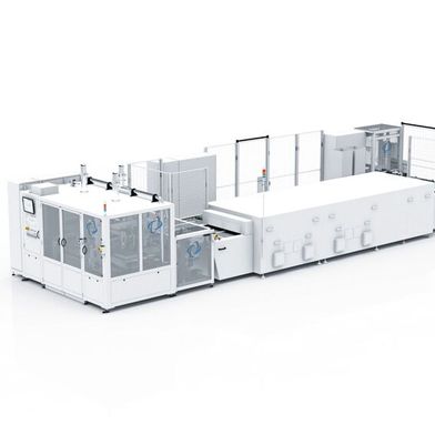 Für grössere Produktionsvolumen bietet die «EX432i» der Exentis Group eine vollautomatisierte Lösung. Dieses 3D-Siebdruck-Produktionssystem ist mit einem Druckmodul sowie einem zweispurigen Trocknungs- und Transportsystem ausgestattet, das bis zu 40 Werkstückträger gleichzeitig verarbeiten kann. Nach dem Druckprozess durchläuft jeder Werkstückträger automatisch das Trocknungssystem und kehrt zum Druckturm zurück, wo die nächste Schicht der Bauteile gedruckt wird. Auf einem Produktionssystem können Mengen von 5 Millionen additiv gefertigten Bauteilen pro Jahr oder mehr produziert werden. (Bild: Exentis Group AG)
