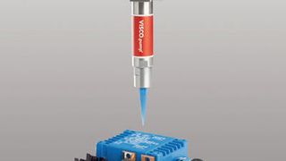 Geringe Baugröße: Die Exzenterschneckenpumpe ist insbesondere für einen Einsatz an kleinen Dosierrobotern geeignet, da die Fliehkräfte bei schnellen, dynamischen Verfahrwegen keinen Einfluss nehmen können. (Bild: Beinlich Pumpen)