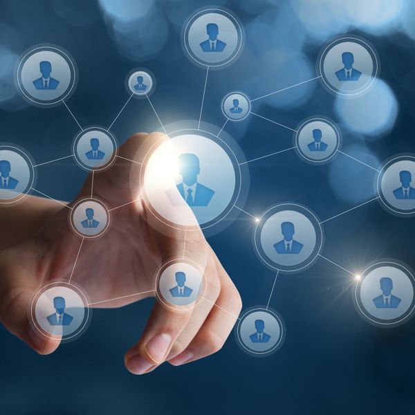 Unsere Bildergalerie „In aller Kürze: Personalmeldungen aus der Prozessindustrie“ zeigt Ihnen kompakt die personellen Veränderungen in den Chefetagen der deutschen Prozess- und Chemieindustrie. (Bild: natali_mis/Adobe Stock)