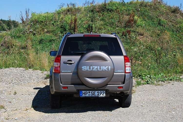 Die Grenze bei der Geländetauglichkeit setzen die Reifen, nicht das Auto. (Foto: Rosenow)