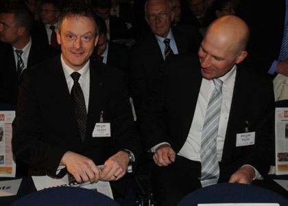 Jörg Seemann, Vertriebsleiter Ost der Adam Opel GmbH (li.) und Georg Dreier, Ford Werke GmbH. (Archiv: Vogel Business Media)