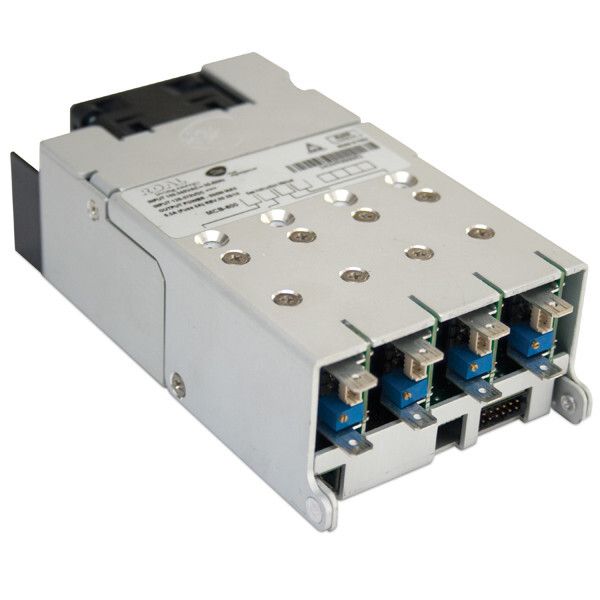 Die Netzteile der Serien RCB600 und MCB600 lassen sich mit bis zu vier Modulen bestücken (Bild: KM electronic components)