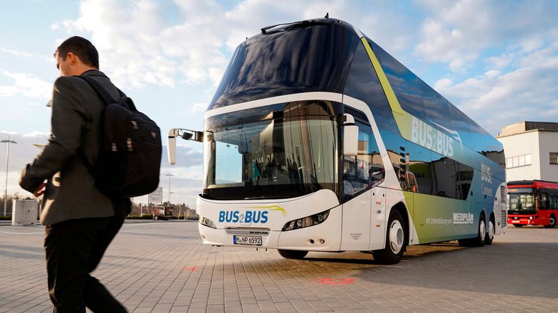 Die Fachmesse Bus2Bus wird erst 2022 wieder stattfinden.
