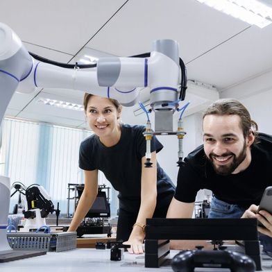 Bei welchen Arbeitgeber würdest du dich bewerben? Das Trendence-Institut hat auch 2026 wieder knapp 3.000 Studierende der Ingenieurwissenschaften befragt. (Bild: © gumpapa - stock.adobe.com)