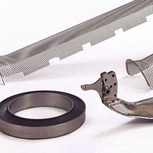 Ringförmige Aufnahmen, Gehäusen und Lagerschalen für schwingungsdämpfende Gummi-Metall-Elemente können Durchmesser von 40 bis 1000 mm aufweisen. 
